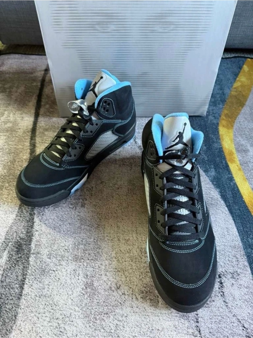 Jordan 5 UNC black - Picture 2 of 4